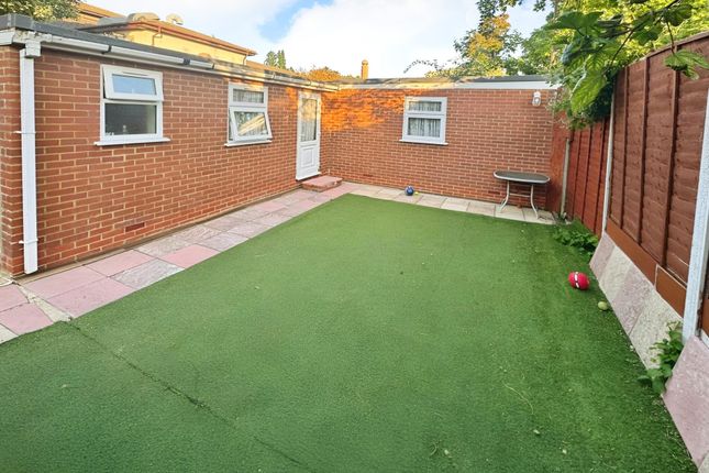 Roman Road, London IG1 1 bed flat for sale