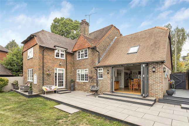 Stane Street, Codmore Hill... 4 bed detached house for sale