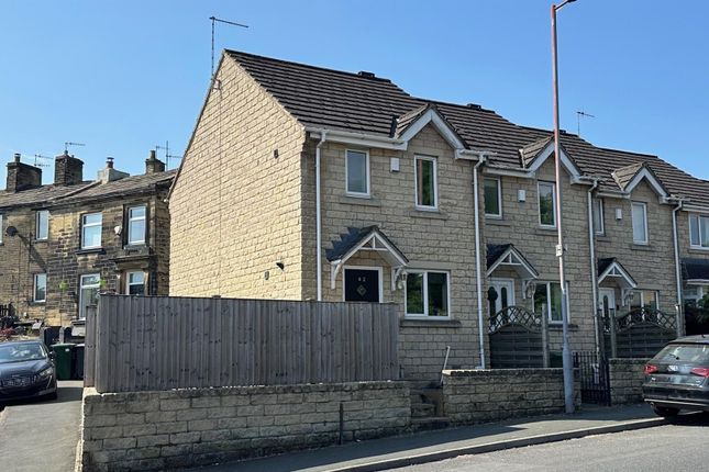 Apperley Road, Idle 2 bed townhouse for sale