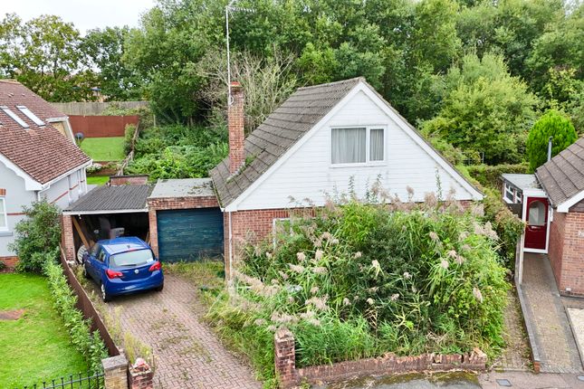 Bedford Avenue, Camberley GU16 3 bed detached bungalow for sale