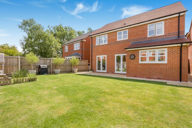 The Fox Hollies, Shirland 4 bed detached house for sale