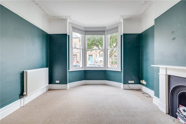 Cromford Road, London, SW18 2 bed apartment for sale