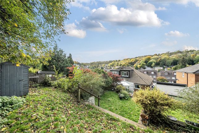 Sunningvale Avenue, Biggin Hill... 3 bed semi