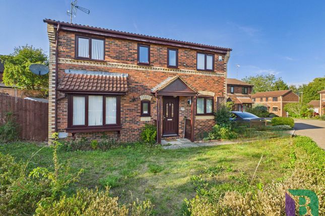 Rathbone Close, Milton Keynes MK8 4 bed detached house for sale