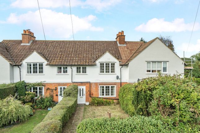 Fowlers Croft, Guildford GU3 3 bed terraced house for sale