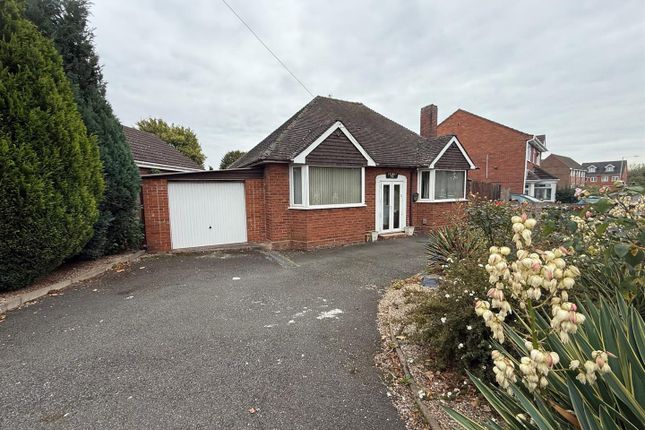 Conway, Bromley, Brierley Hill, DY5 4PH 2 bed detached bungalow for sale