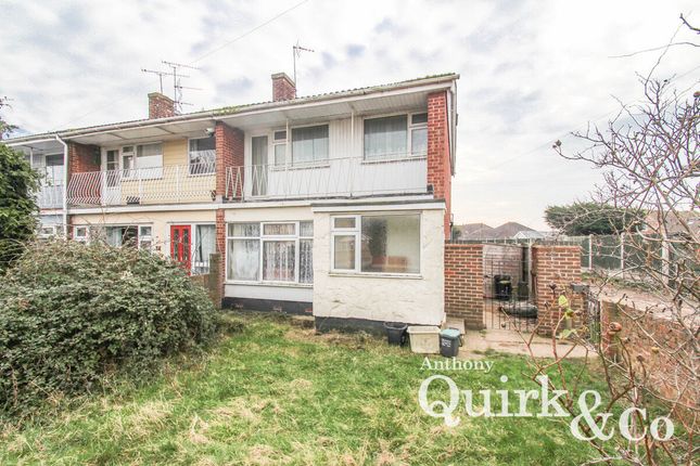 Cleveland Road, Canvey Island, SS8 3 bed end of terrace house for sale