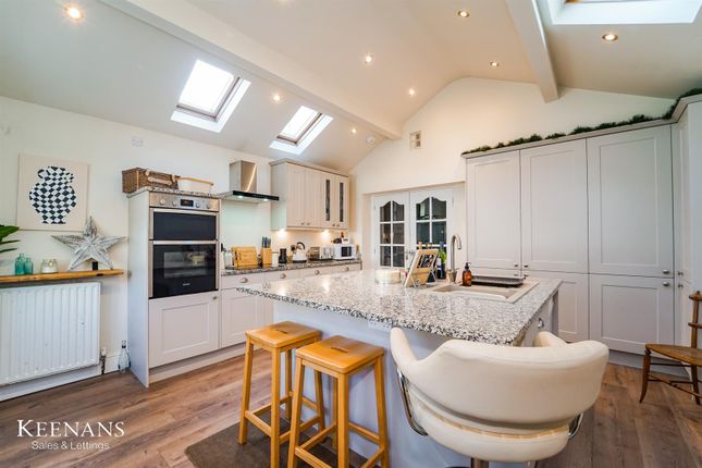 2 bed end terrace house