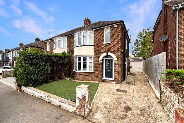 Anstee Road, Luton, Bedfordshire, LU4... 3 bed semi