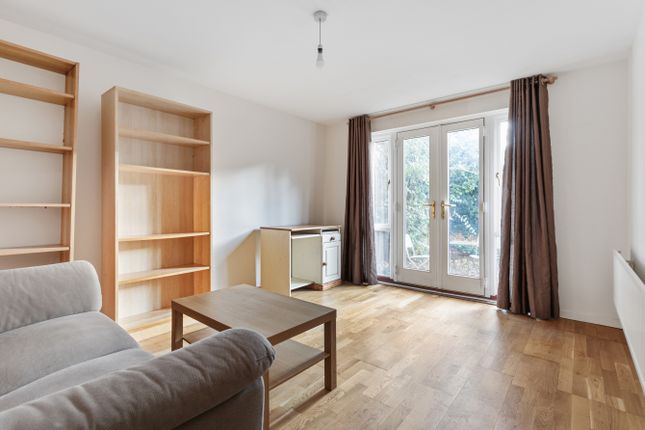 Barker Drive, London NW1 1 bed maisonette for sale