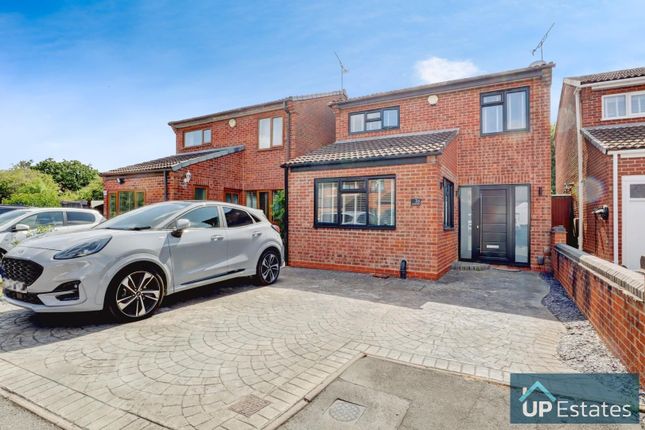 Hemingford Road, Coventry 3 bed detached house for sale