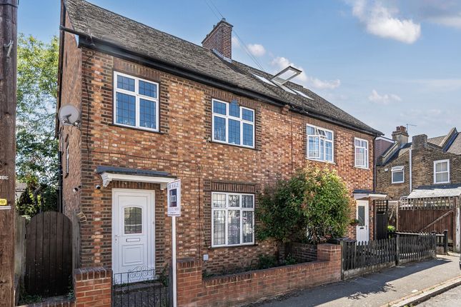 3 bedroom semi-detached house for sale