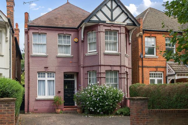 Brondesbury Park, London, NW2 5 bed detached house for sale