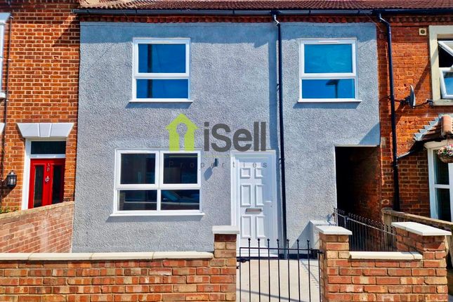3 bed terraced house