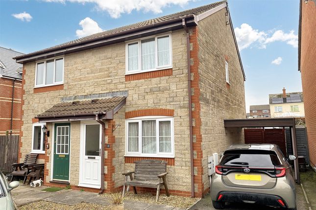 Willcocks Close, Wellington... 2 bed semi