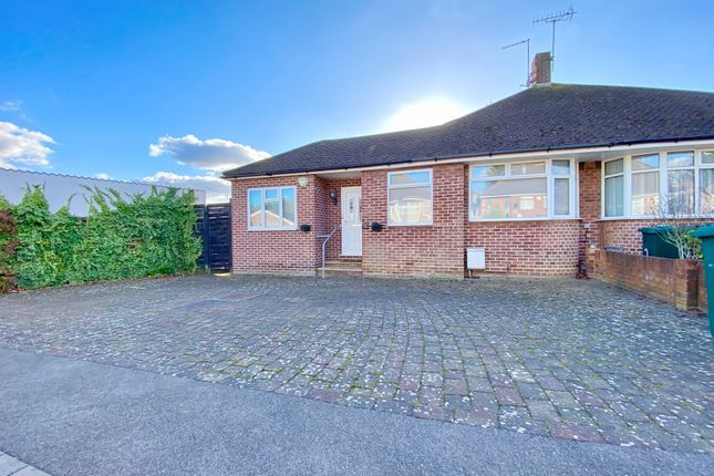 2 bedroom semi-detached bungalow for sale