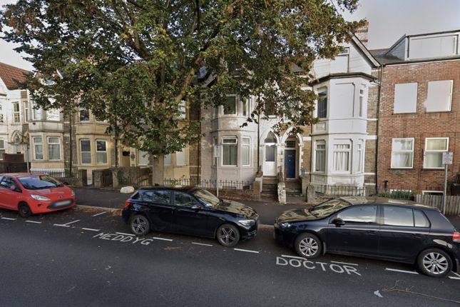 8 bedroom terraced house for sale
