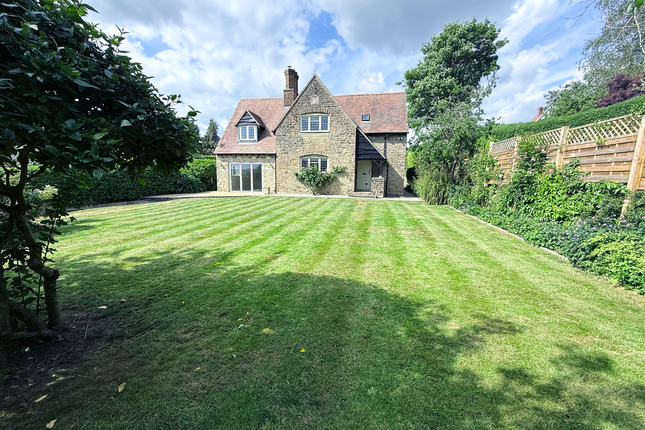 Mill Lane, Swindon, SN1 4 bed detached house for sale