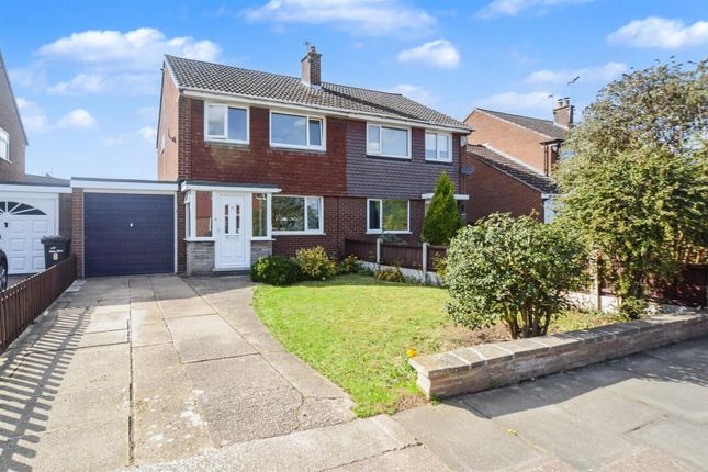 Lathkilldale Crescent, Long Eaton 3 bed semi
