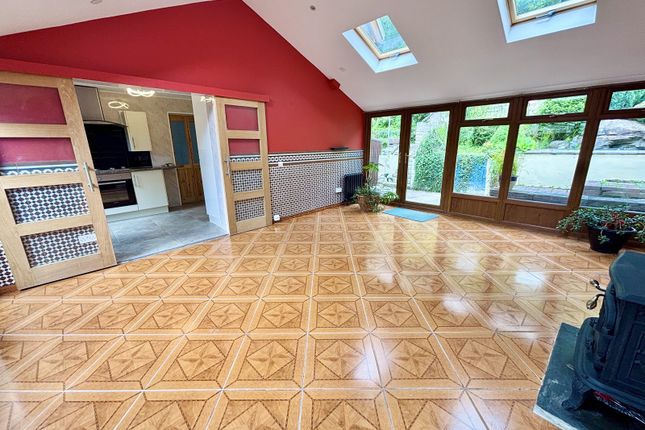 Heol Y Llwynau, Trebanos, Pontardawe... 3 bed end of terrace house for sale