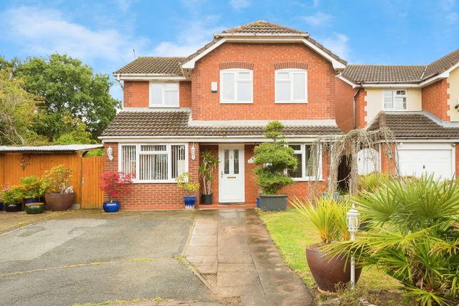 4 bed detached house