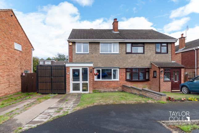 3 bedroom semi-detached house for sale