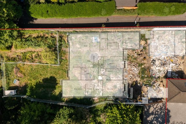 Gledhow Lane, Leeds LS8 4 bed property with land for sale