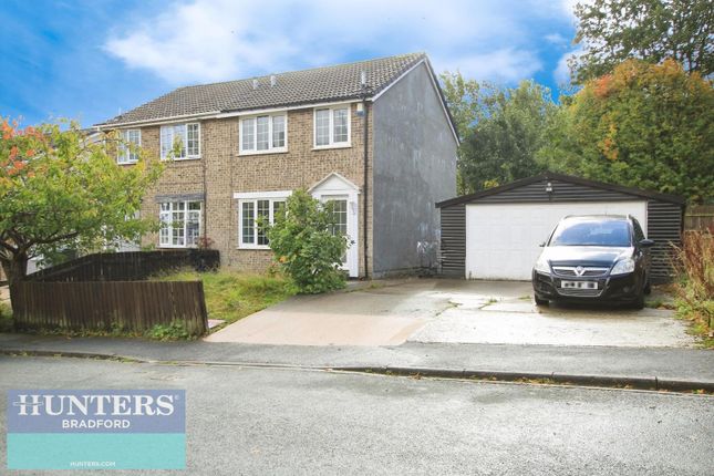 Selborne Villas Clayton, Bradford... 3 bed semi
