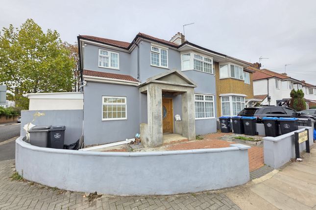 Sherrick Green Road, London, NW10 6 bed house for sale