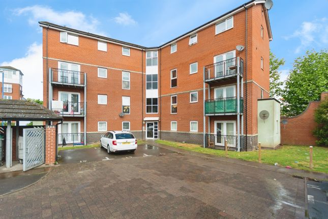2 bed flat