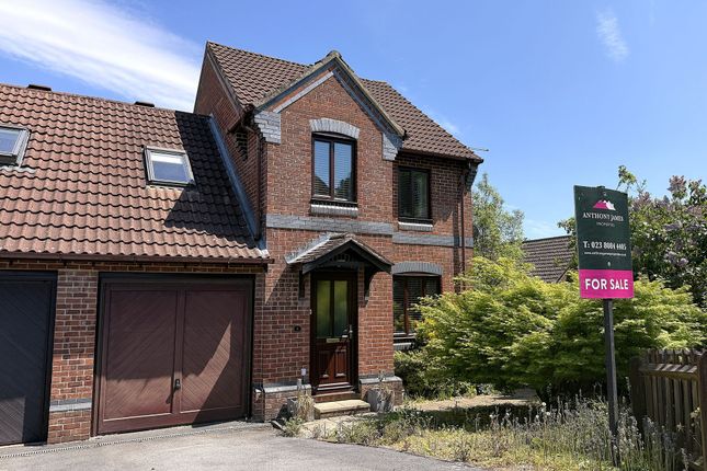 Downwood Close, Dibden Purlieu, SO45 4 bed link detached house for sale
