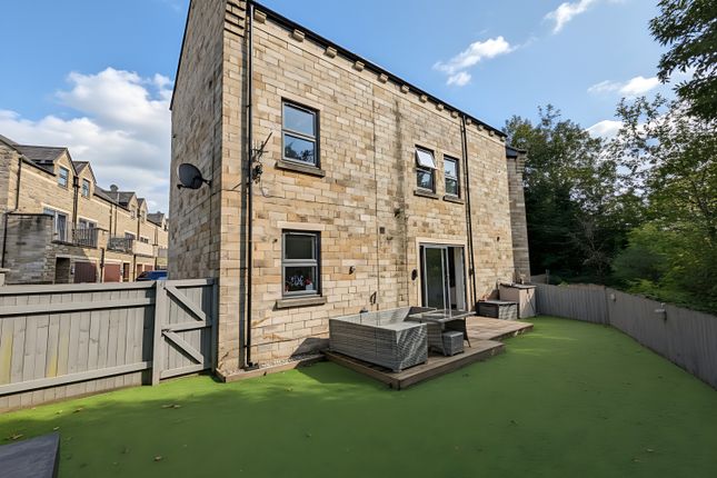 4 bedroom town house for sale