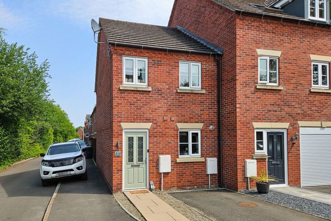 2 bedroom semi-detached house for sale
