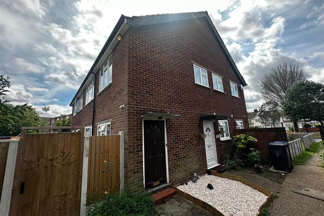 2 bedroom maisonette for sale
