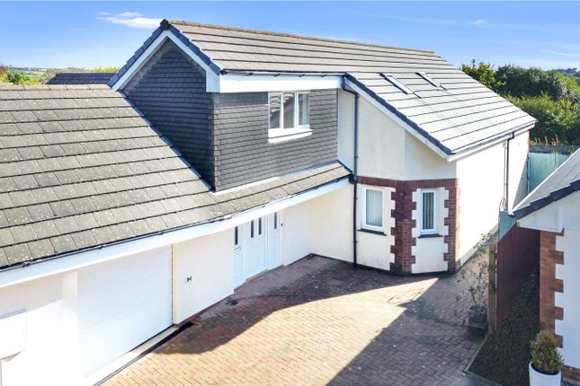The Sidings, Delabole PL33 4 bed detached house for sale