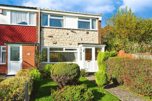 3 bed end terrace house