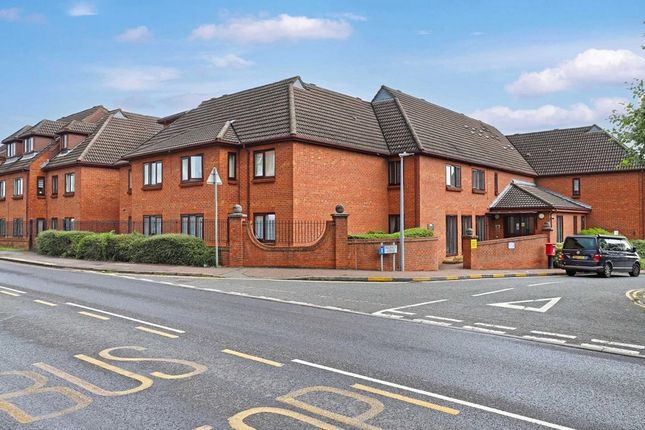 Albert Road, Buckhurst Hill, IG9 1 bed flat for sale