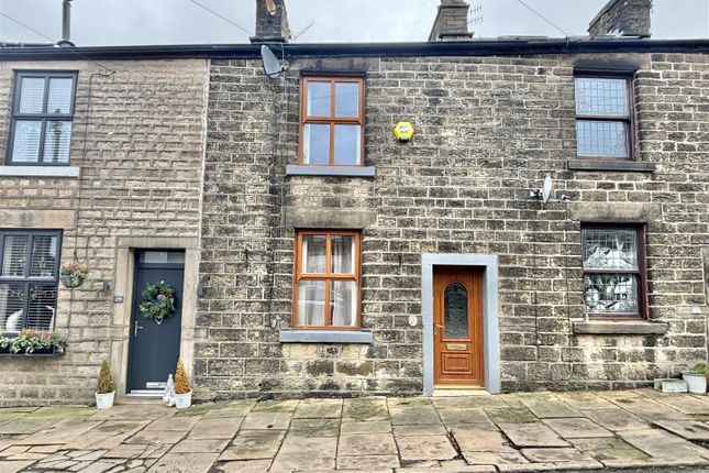 Padfield Main Road, Hadfield, Glossop 2 bed terraced house for sale