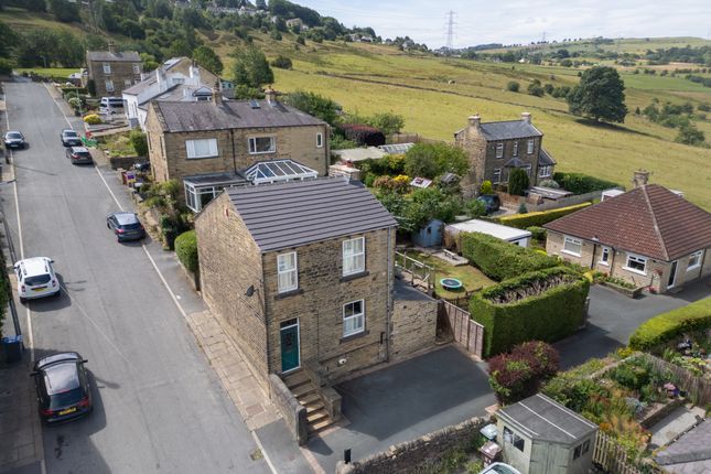 New Brighton, Bradford BD16 3 bed detached house for sale