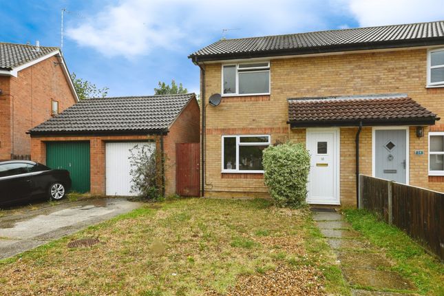 2 bedroom semi-detached house for sale