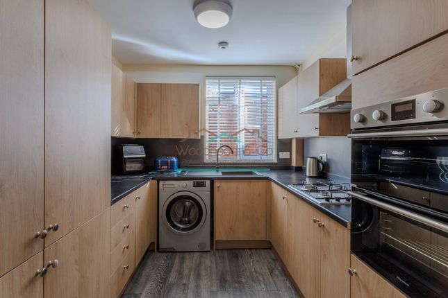 Windmill Close, Wellingborough 2 bed terraced house for sale