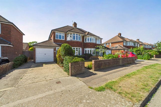 Willowbed Avenue, Chichester 4 bed semi