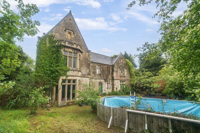 11 bedroom link detached house for sale