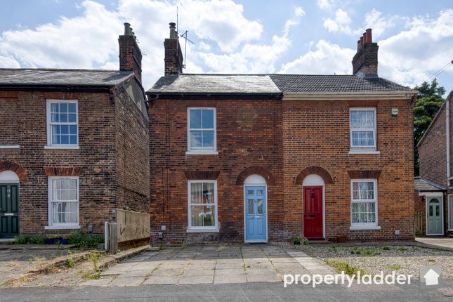 3 bed semi-detached house