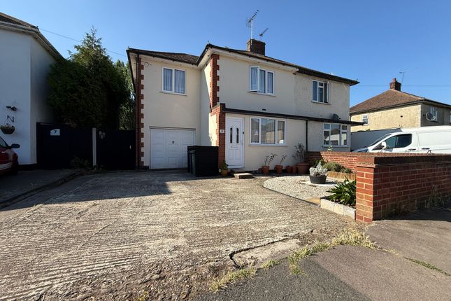 Gloucester Avenue, East Tilbury, RM18 3 bed semi
