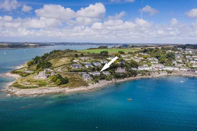Lower Castle Road, St Mawes, Cornwall. 6 bed detached house for sale