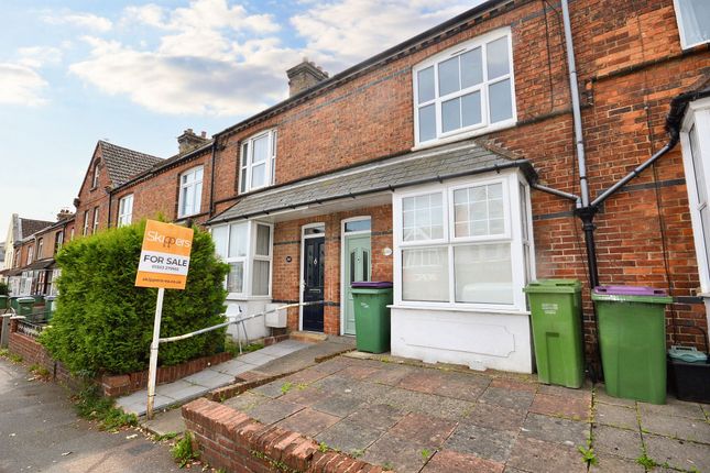 Cheriton Road, Folkestone CT19 2 bed terraced house for sale