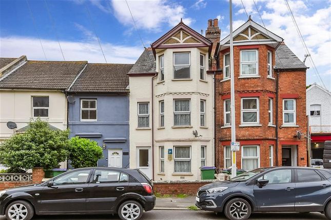 Radnor Park Road, Folkestone, Kent 4 bed terraced house for sale