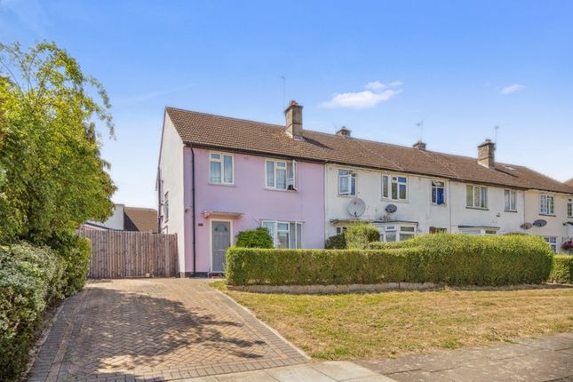 Harcourt Avenue, Edgware, HA8 3 bed end of terrace house for sale