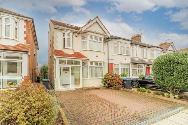 Kenmare Gardens, Palmers Green 5 bed end of terrace house for sale